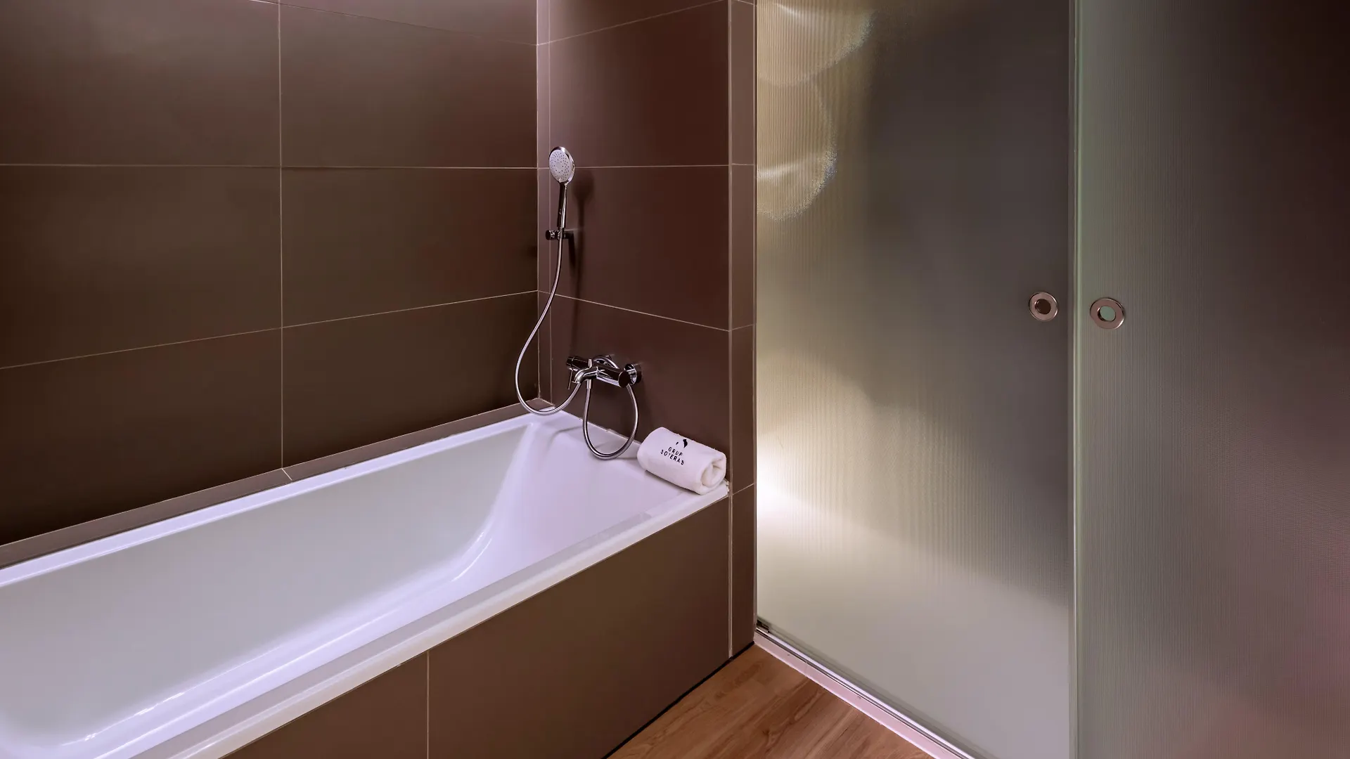 Hotel Playafels Кастельдефельс