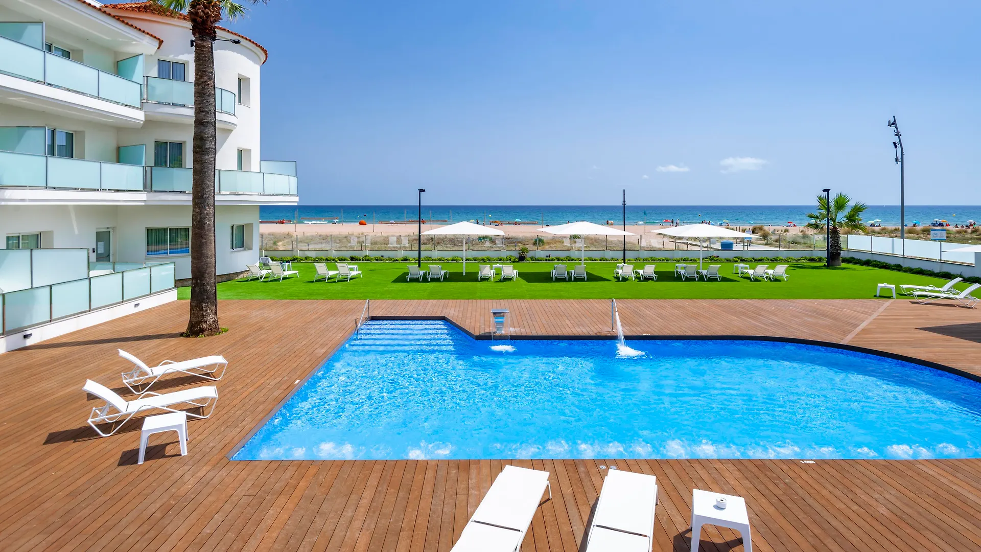 Hotel Playafels Кастельдефельс