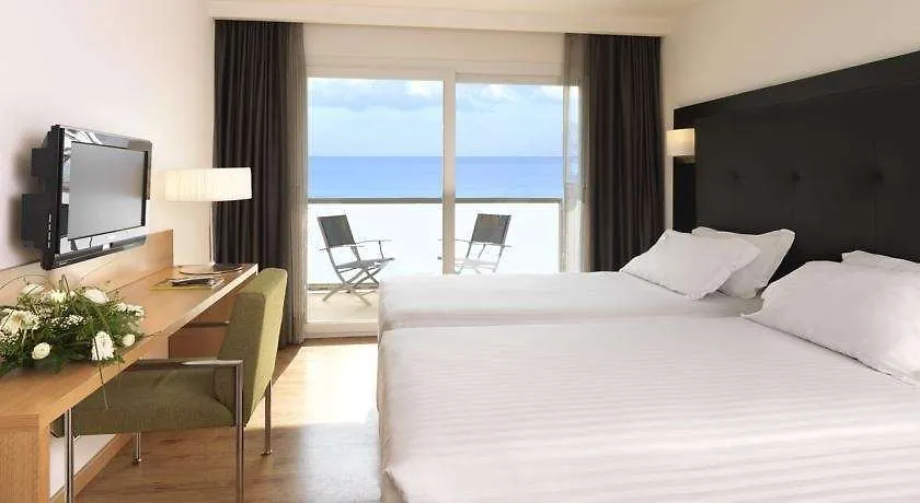 Hotel Playafels Кастельдефельс