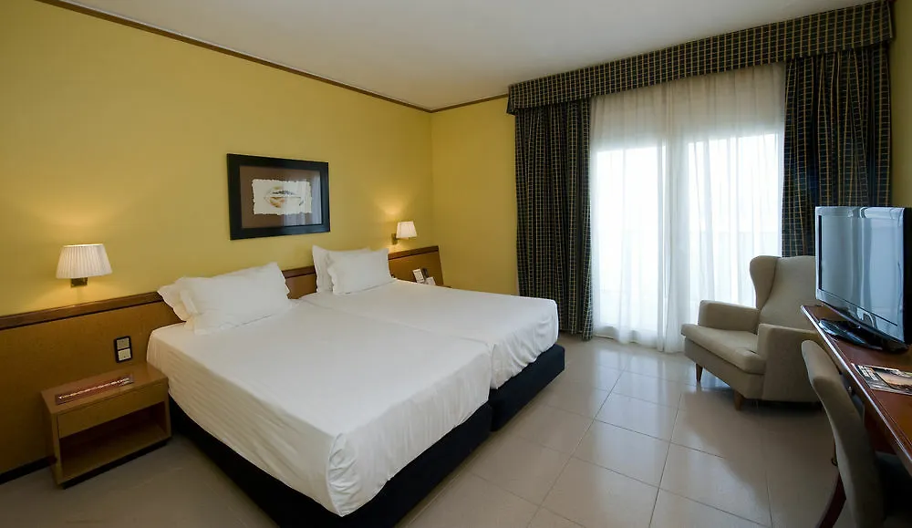 Hotel Playafels Кастельдефельс
